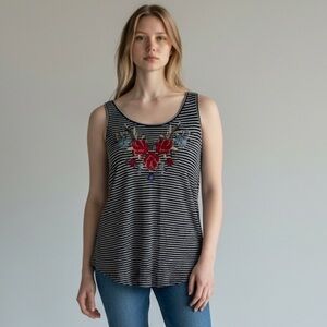 American Eagle tank top floral embroidered black white horizontal striped size s